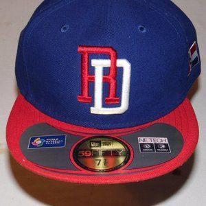 New Era Dominican Republic WBC 7 7/8 Fitted Hat